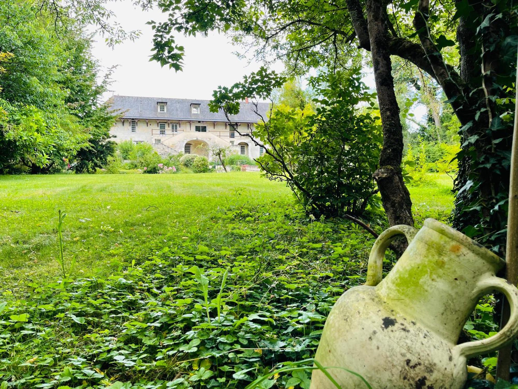 הוילה La Bohalle Domaine Jeanne De Laval מראה חיצוני תמונה