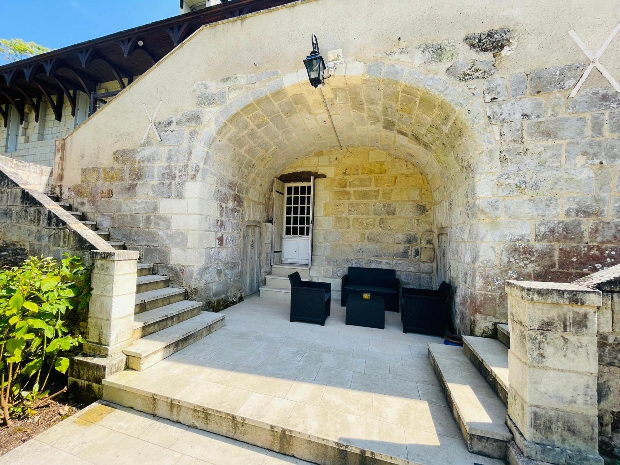 הוילה La Bohalle Domaine Jeanne De Laval מראה חיצוני תמונה